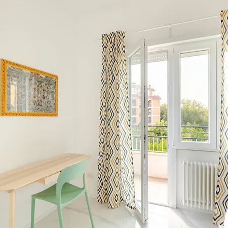 Apartment Sunset House - San Paolo Rom